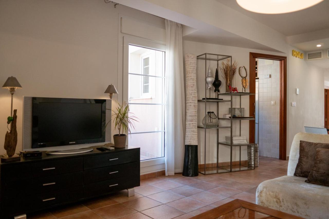 Apartamentos La Llum Alicante Eksteriør billede