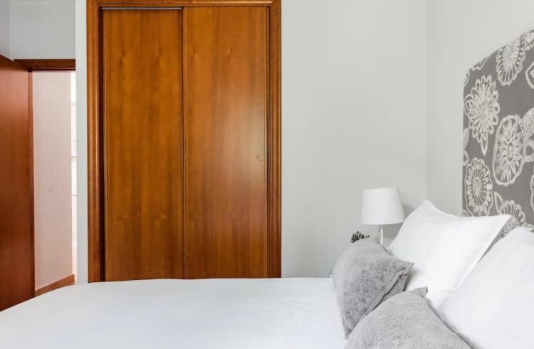 Apartamentos La Llum Alicante Eksteriør billede