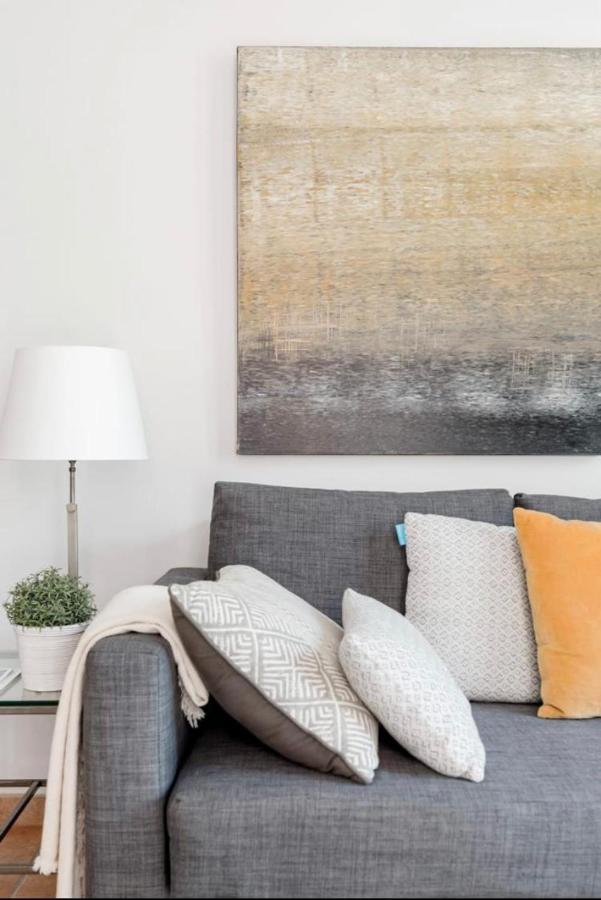 Apartamentos La Llum Alicante Eksteriør billede
