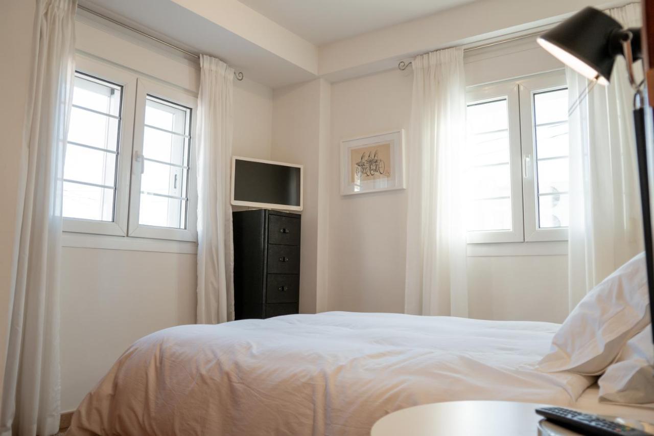 Apartamentos La Llum Alicante Eksteriør billede