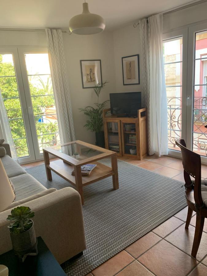 Apartamentos La Llum Alicante Eksteriør billede